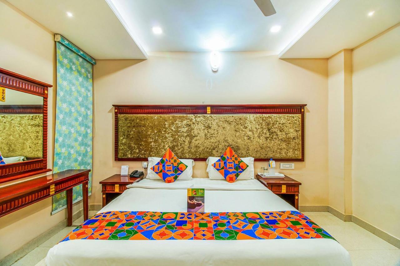 Fabhotel Eleven Heights Bhopal Eksteriør billede
